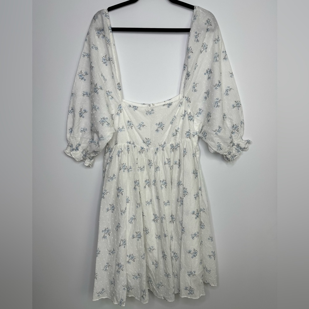 Storia white babydoll floral cottage dress size large